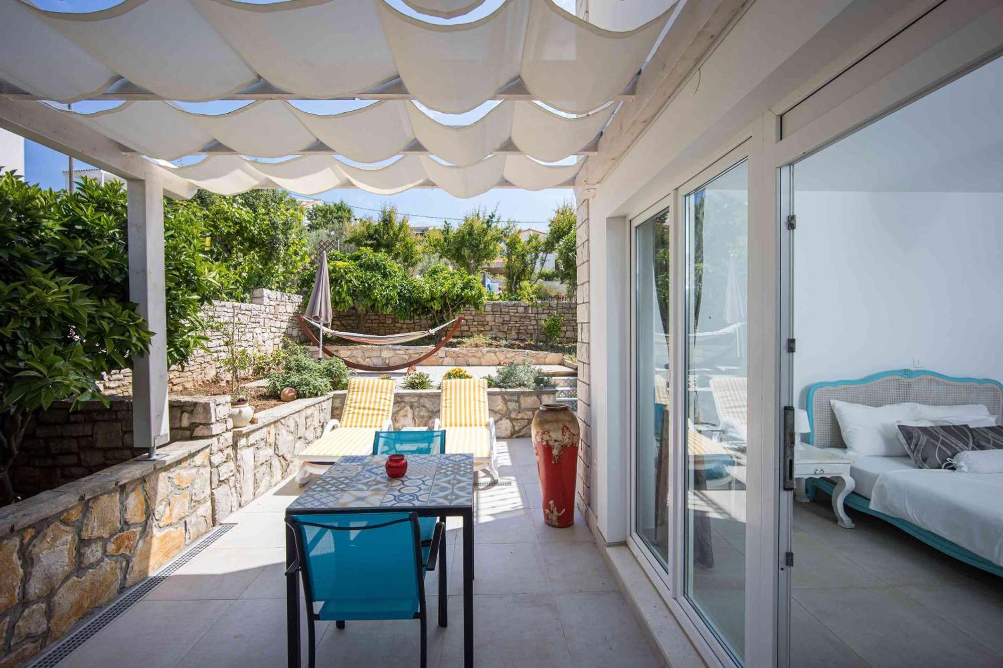 Boutique Guesthouse Sveti Petar, On The Beach, Heated Pool & Boat Berth - Adult Only Necujam Bagian luar foto