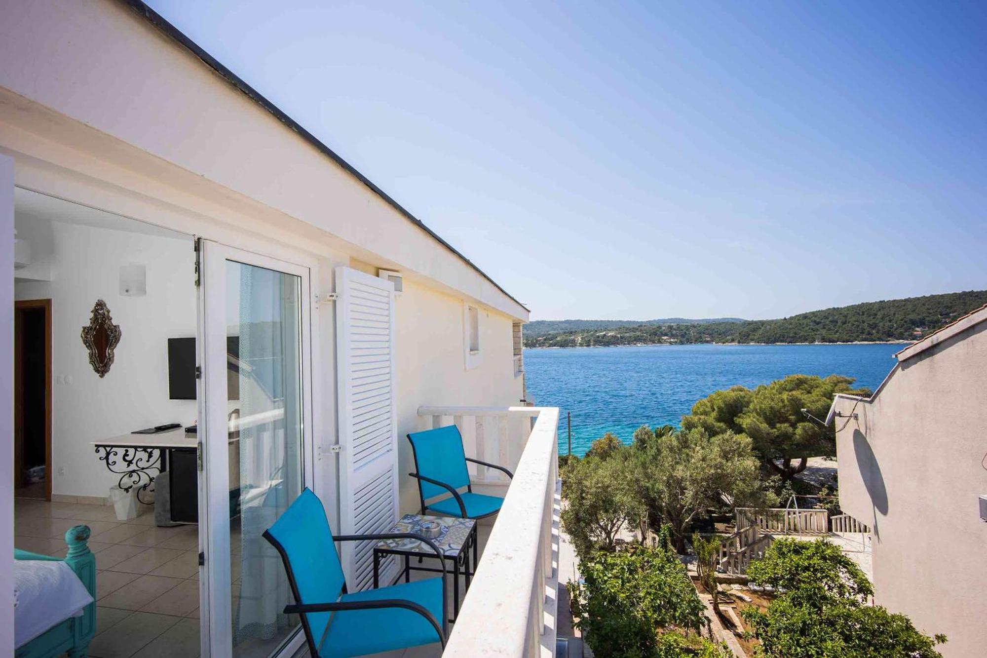 Boutique Guesthouse Sveti Petar, On The Beach, Heated Pool & Boat Berth - Adult Only Necujam Bagian luar foto