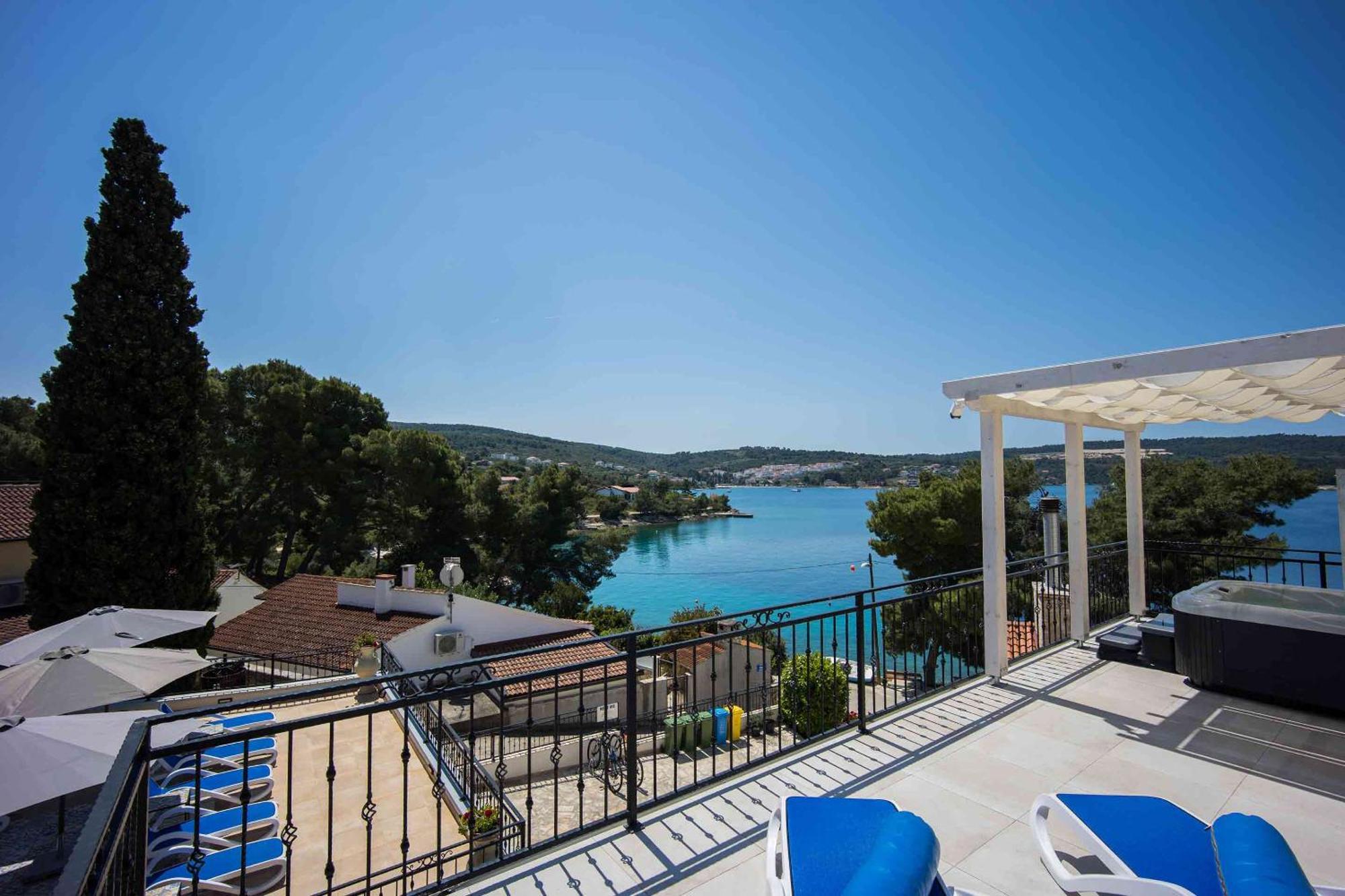 Boutique Guesthouse Sveti Petar, On The Beach, Heated Pool & Boat Berth - Adult Only Necujam Bagian luar foto