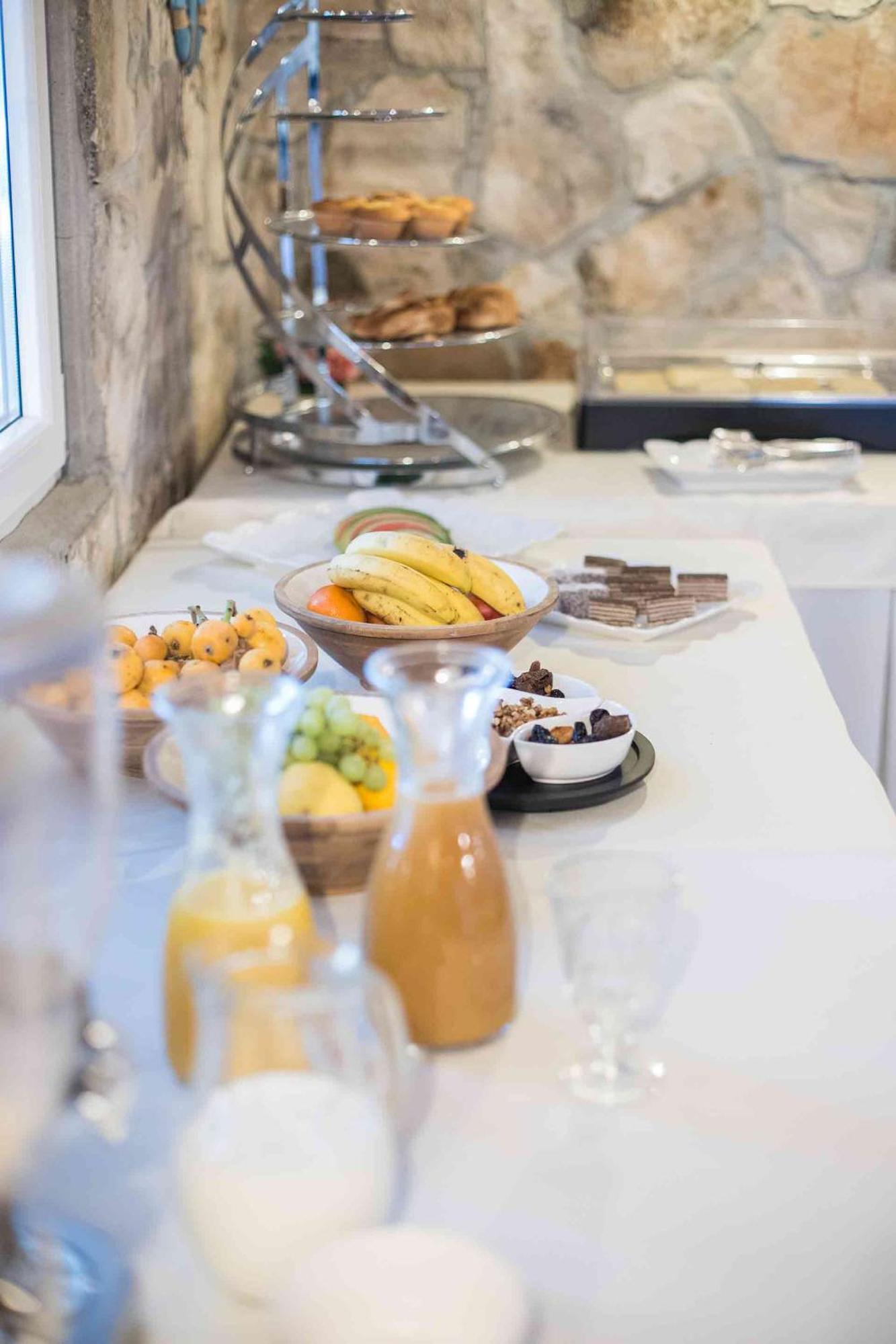 Boutique Guesthouse Sveti Petar, On The Beach, Heated Pool & Boat Berth - Adult Only Necujam Bagian luar foto