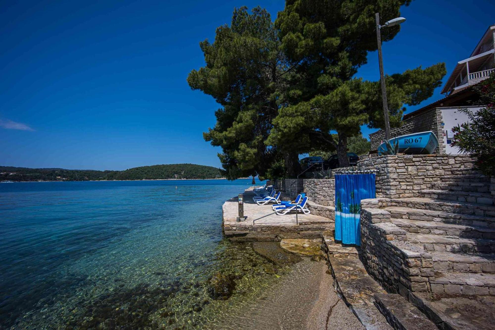 Boutique Guesthouse Sveti Petar, On The Beach, Heated Pool & Boat Berth - Adult Only Necujam Bagian luar foto